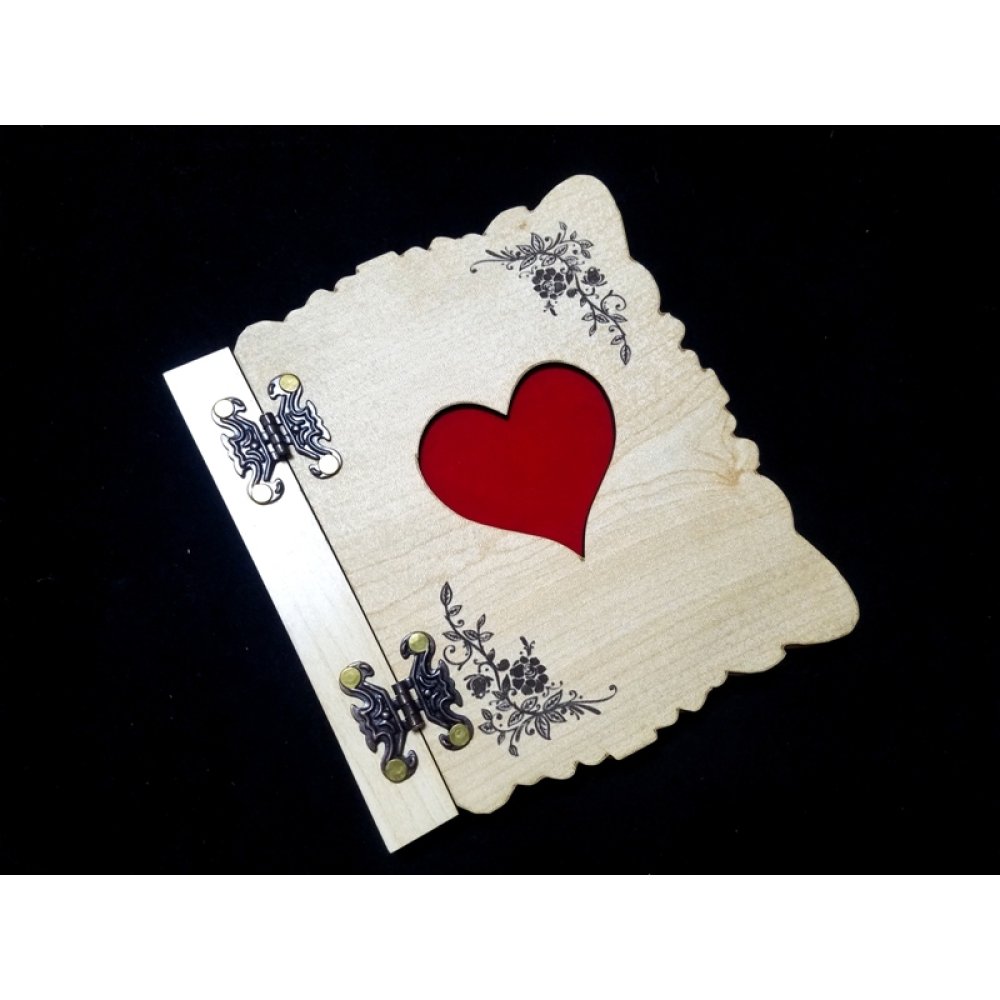 Wholesale Wooden Cover Heart Pattern Notebook