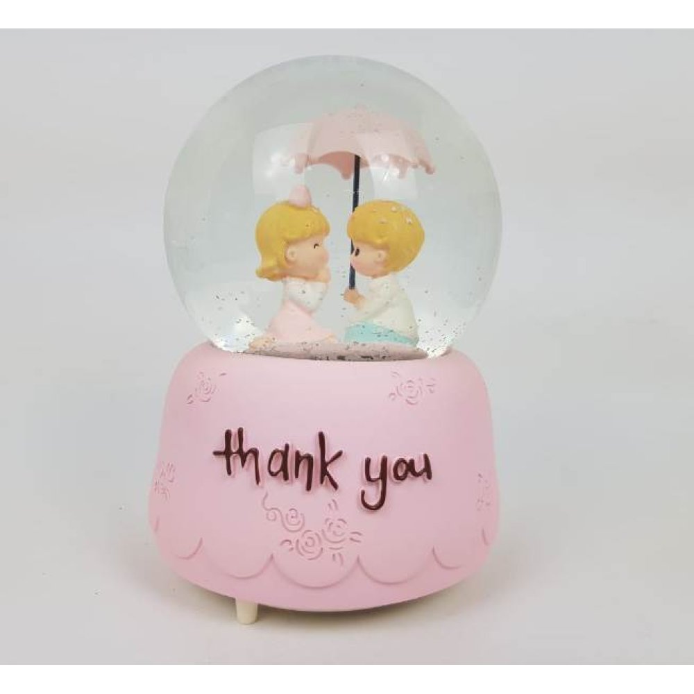 Wholesale Large Size Spray Lover Snow Globe