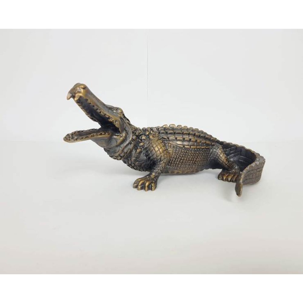 Wholesale Decorative Crocodile Trinket