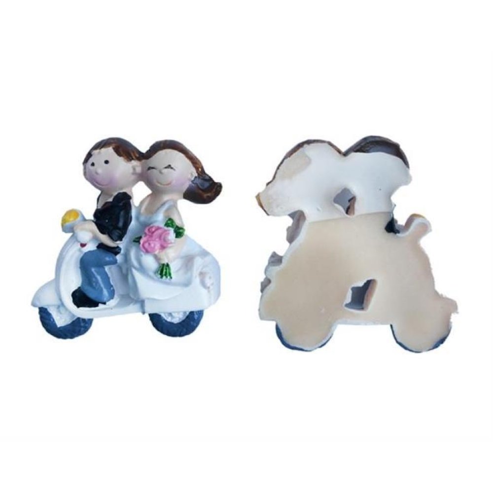 Wholesale Bride Groom Wedding Candy Decoration Material on Motorcycle