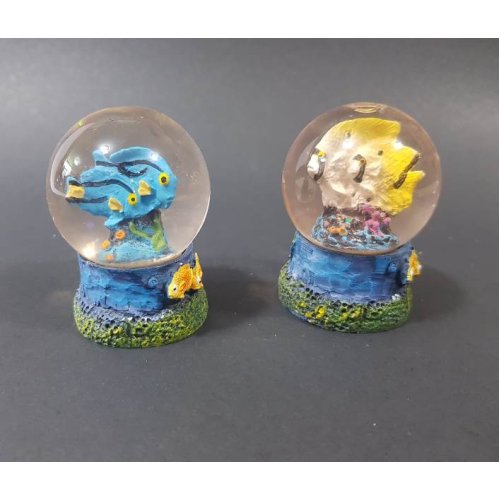 Wholesale Colorful Fish Water Globe